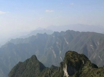 大巴山
