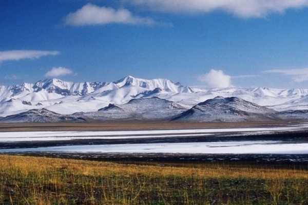 可可西里山图片