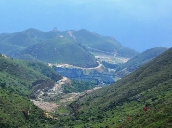 天露山
