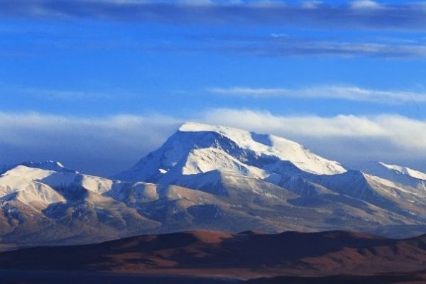 神山冈仁波齐峰图片