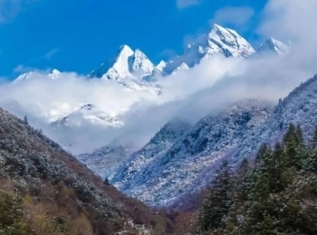 四姑娘山